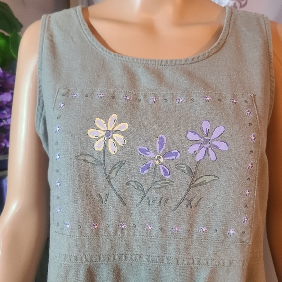 Sleeveless greenish dress with flowers - Picture 6 of 7